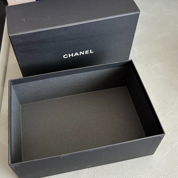 Chanel Empty Box and Dust Bag - Picture 2 of 4
